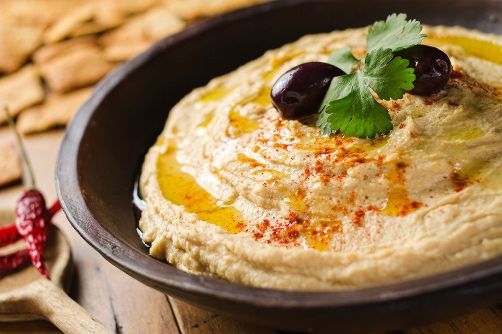 receita com Hummus