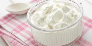 iogurte-natural-para-candidiase