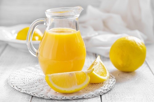 Benefícios do Suco de Lima para saúde