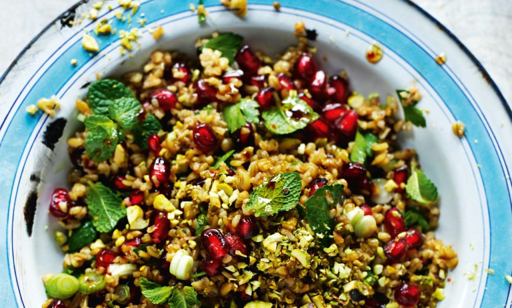 Receita de Salada Fatuche com Freekeh Para Controlar a Diabetes