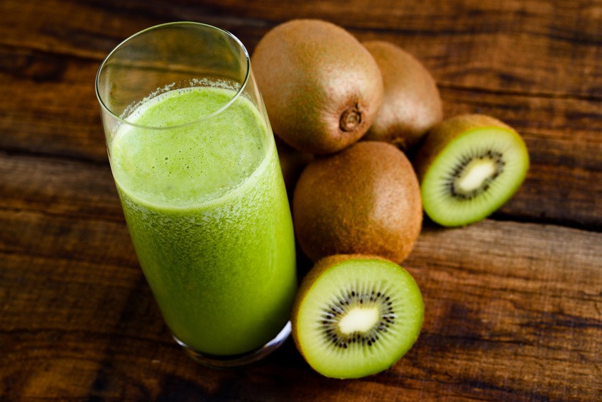suco verde com kiwi para perder peso