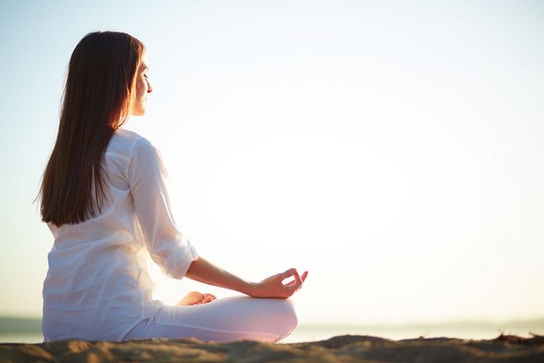 Posturas de Yoga Para a Saúde do Cabelo