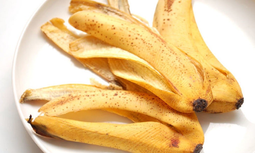 Benefícios do suco da casca de banana para saúde