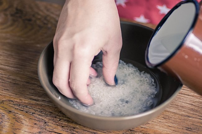 Como Preparar Água de Arroz Para Aliviar a Diarreia