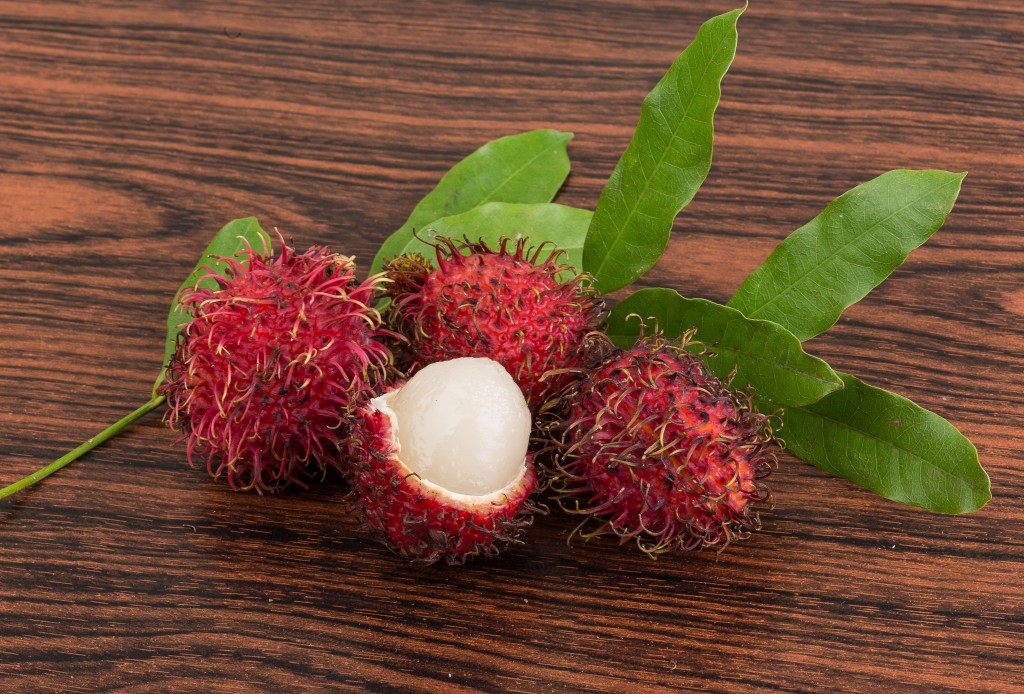 Rambutan trata a queda de cabelo, previne a anemia: veja os seus benefícios