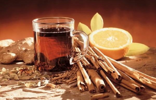 Suco Detox de Gengibre e Canela