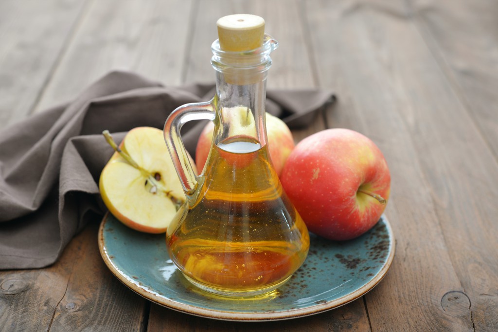 benefício do vinagre de maçã