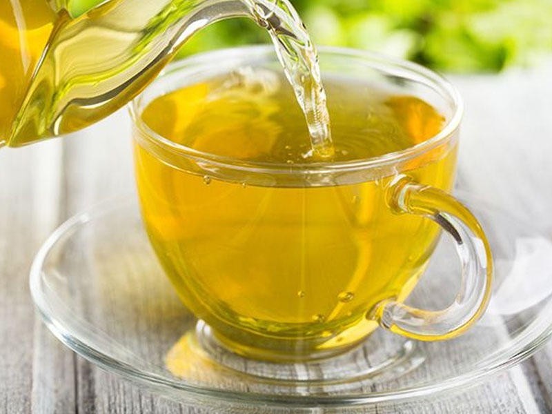 Chá de Abacaxi para que serve? é bom para emagrecer, gripe e pedra nos rins