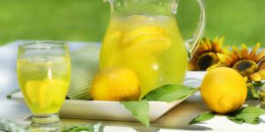 Benefícios do Suco de Limão