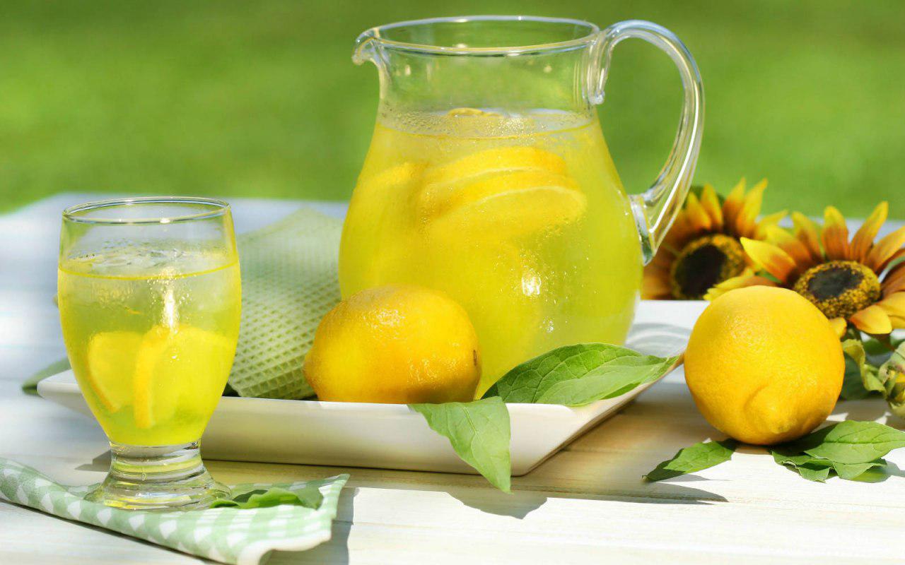 Suco de limão para que serve? é bom para diarreia, gastrite e anemia