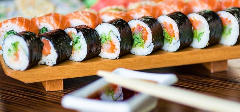Os 10 Benefícios do Sushi Para Saúde