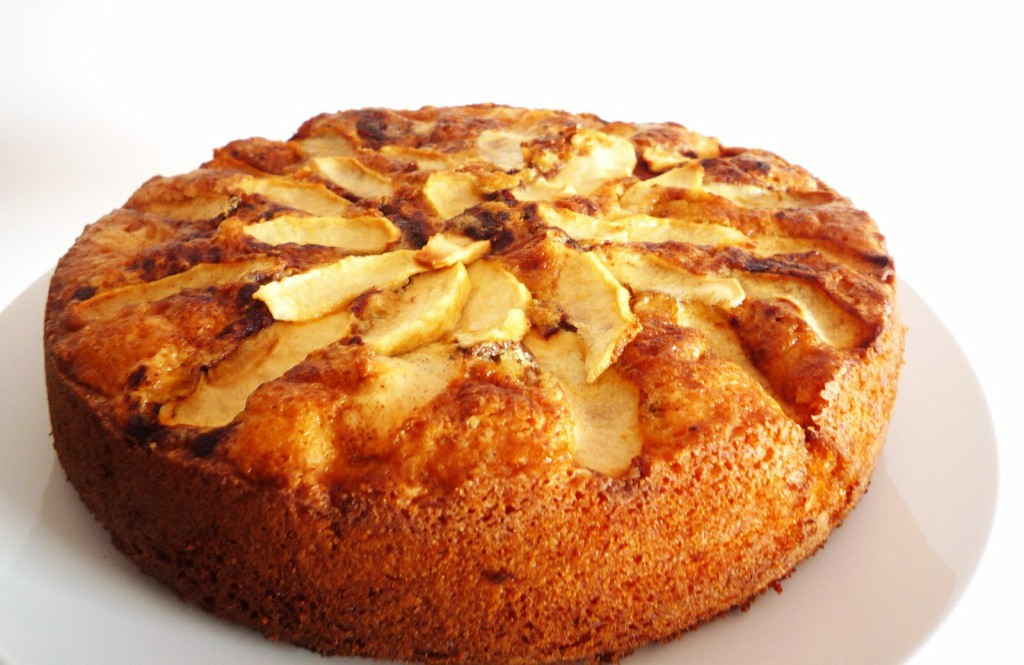 Bolo de Maçã, Banana e Canela