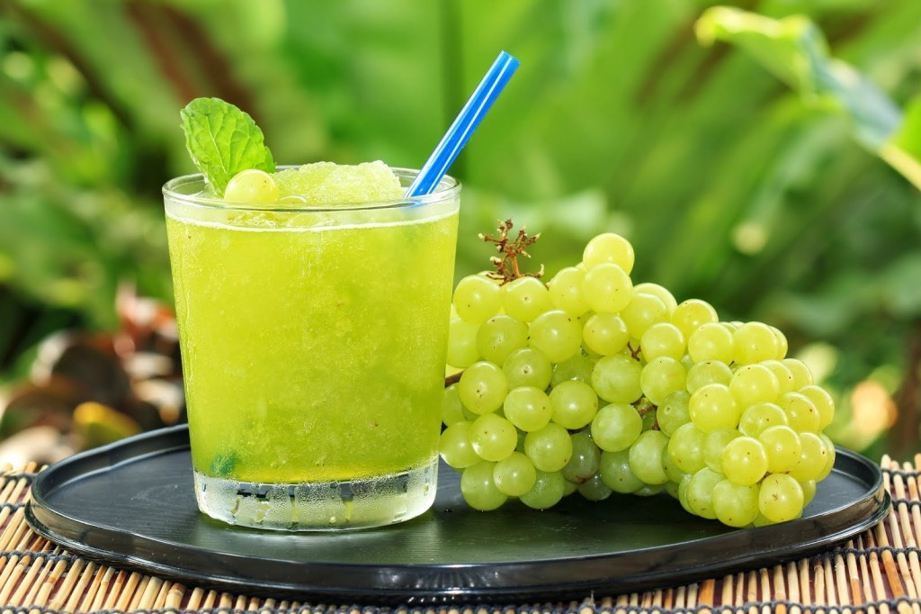 Suco de uva verde com abacaxi para perder peso (receitas e dicas)