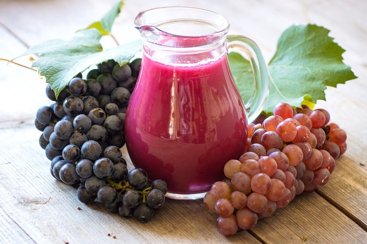 Suco de uva para que serve? é bom para anemia, colesterol e músculos 