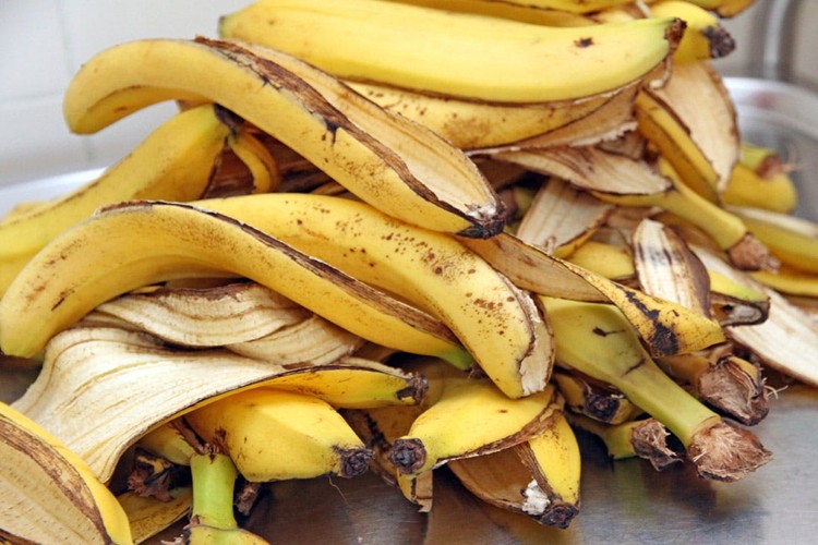 Benefícios do suco da casca de banana para saúde