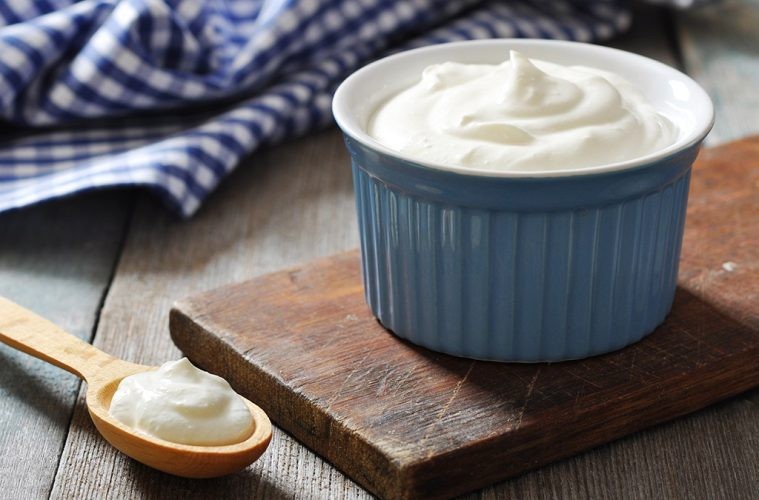 benefícios do iogurte grego
