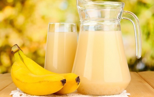 benefícios do suco de banana