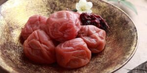 ameixas umeboshi o que e