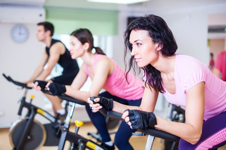 Benefícios do Exercício de Fiação Benefícios do Exercício de Fiação