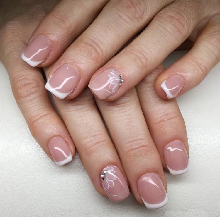 Unhas Francesinhas com Strass Unhas Francesinhas com Strass