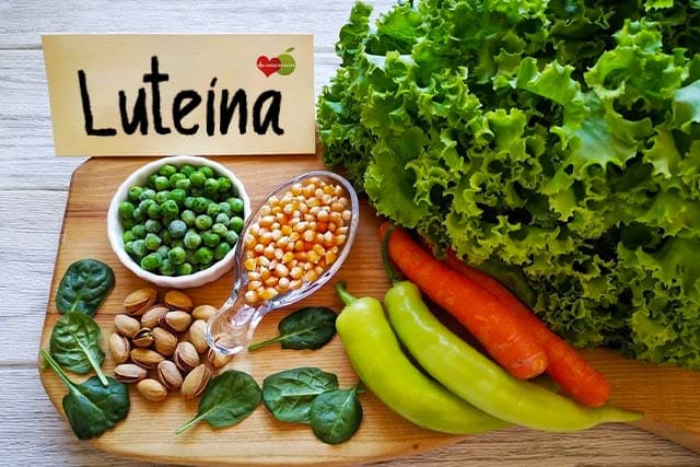 Luteína: o que é, benefícios, alimentos ricos e efeitos colaterais