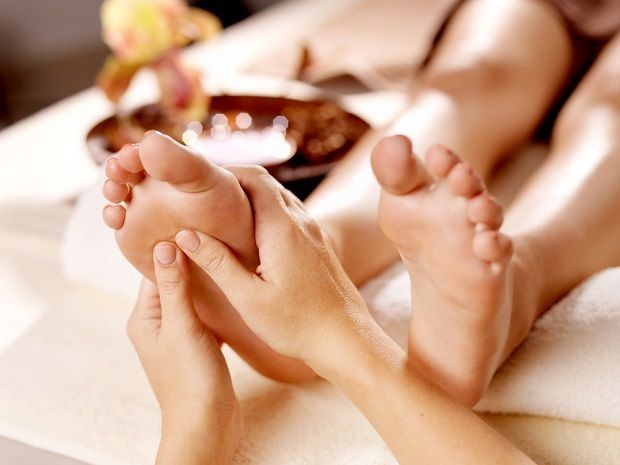 Dicas de Massagem Relaxante nos pés Dicas de Massagem Relaxante nos pés