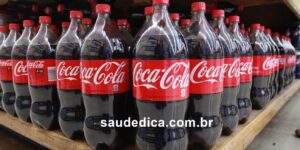 maleficios da coca cola