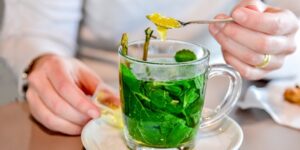 receita de chá poderoso anti-inflamatório