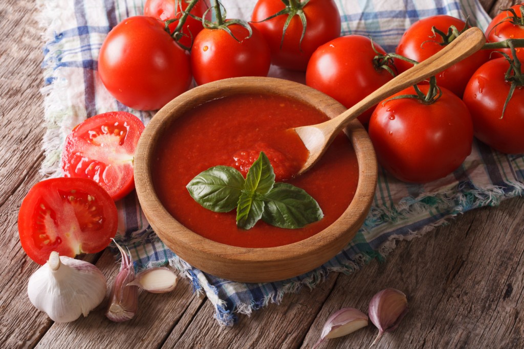molho de tomate causa mau hálito