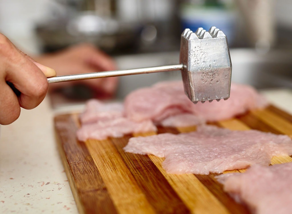 você cozinha peitos de frango sem amaciar