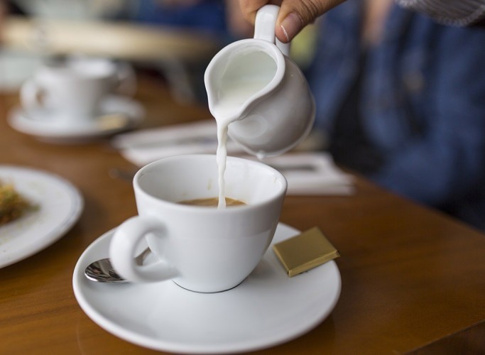 cremes de cafe aumenta o risco de ataque cardiaco