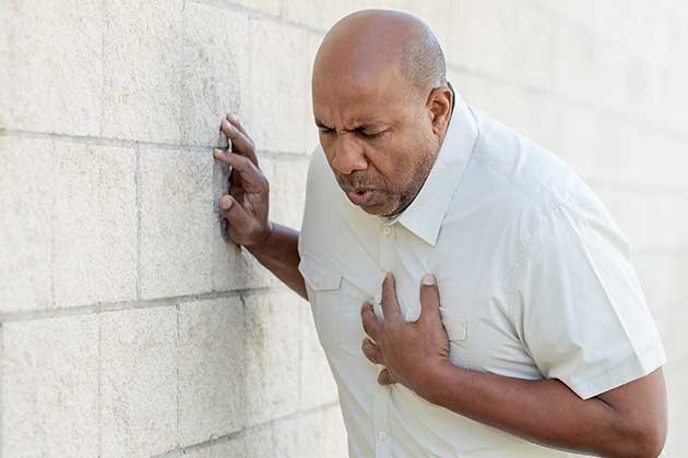 dor toracica aguda é um sintoma de pneumonia