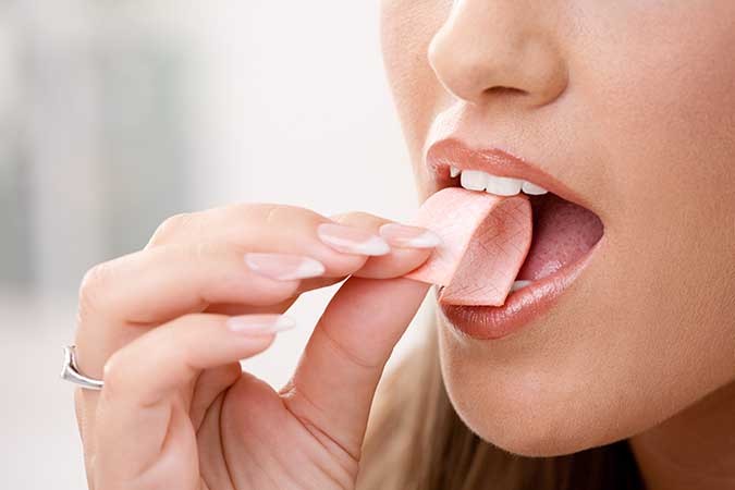 goma de mascar para aliviar o refluxo acido