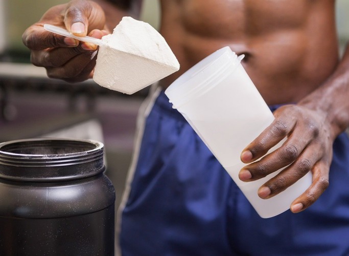 homens acima dos 40 devem evitar shake de proteinas