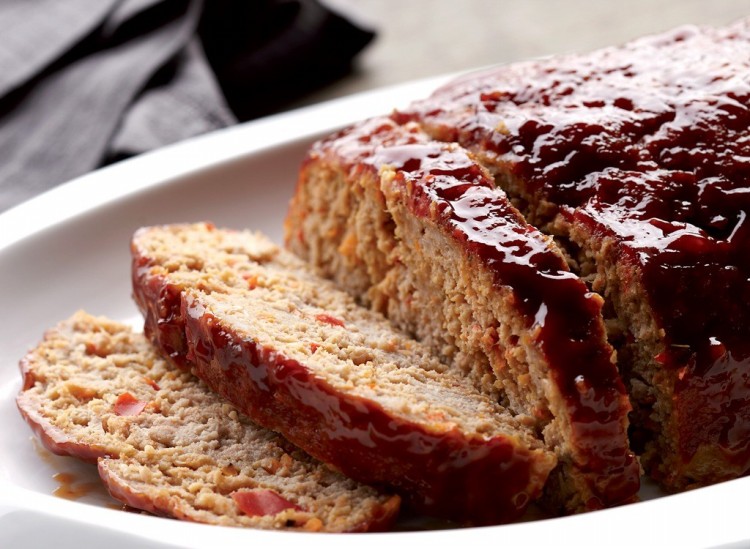 cortar muito cedo ao cozinhar bolo de carne