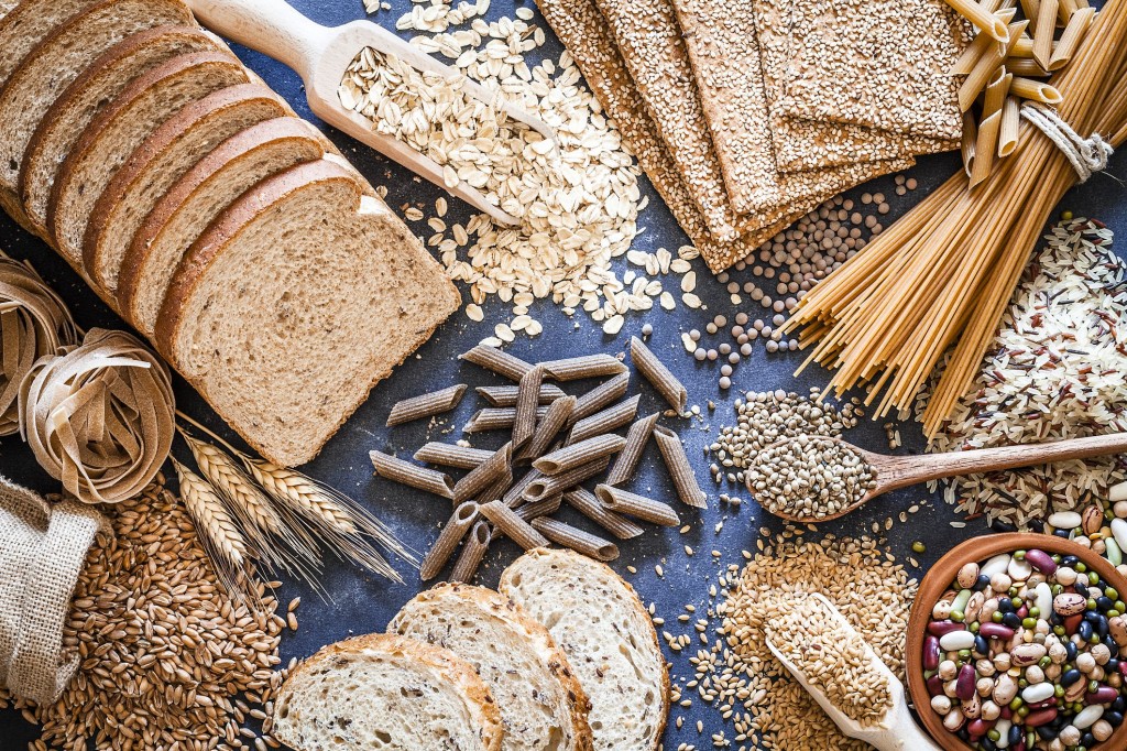 graos refinados com amido e um dos piores alimentos para o crescimento do cabelo