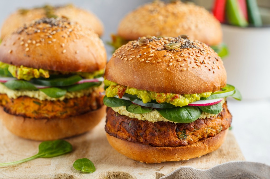 hamburguer de grao de bico de manjericao